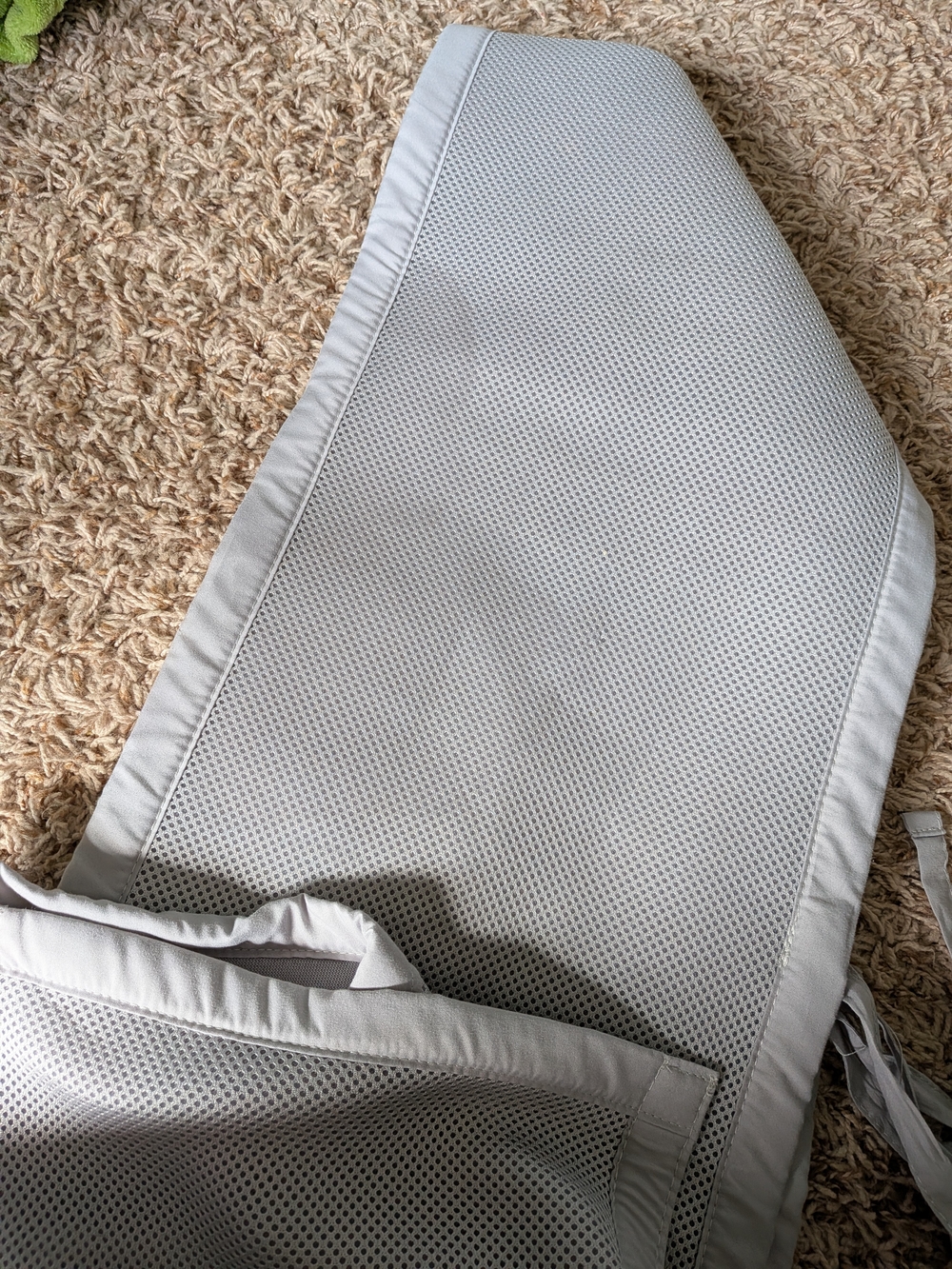 BreathableMesh Crib Liner in Light Gray - Picture 2 of 2